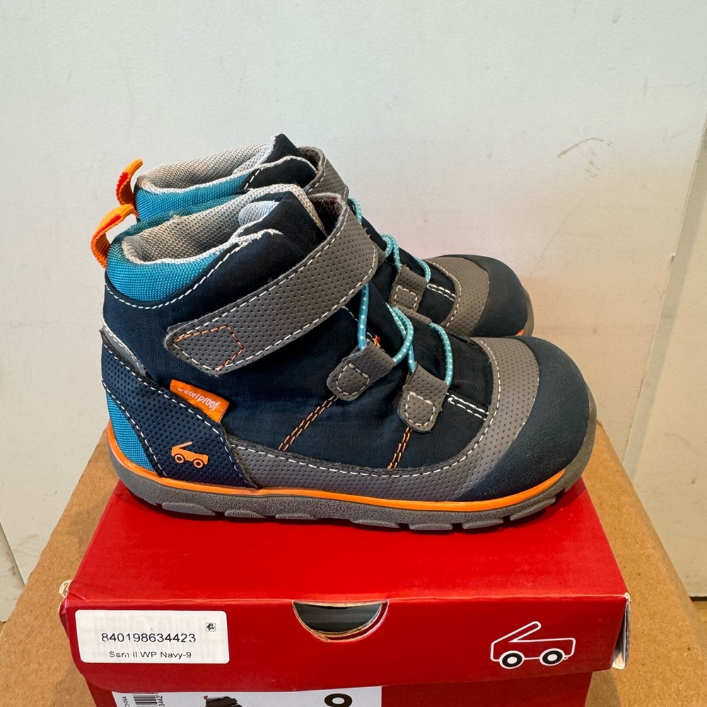 See Kai Run Waterproof Size 9